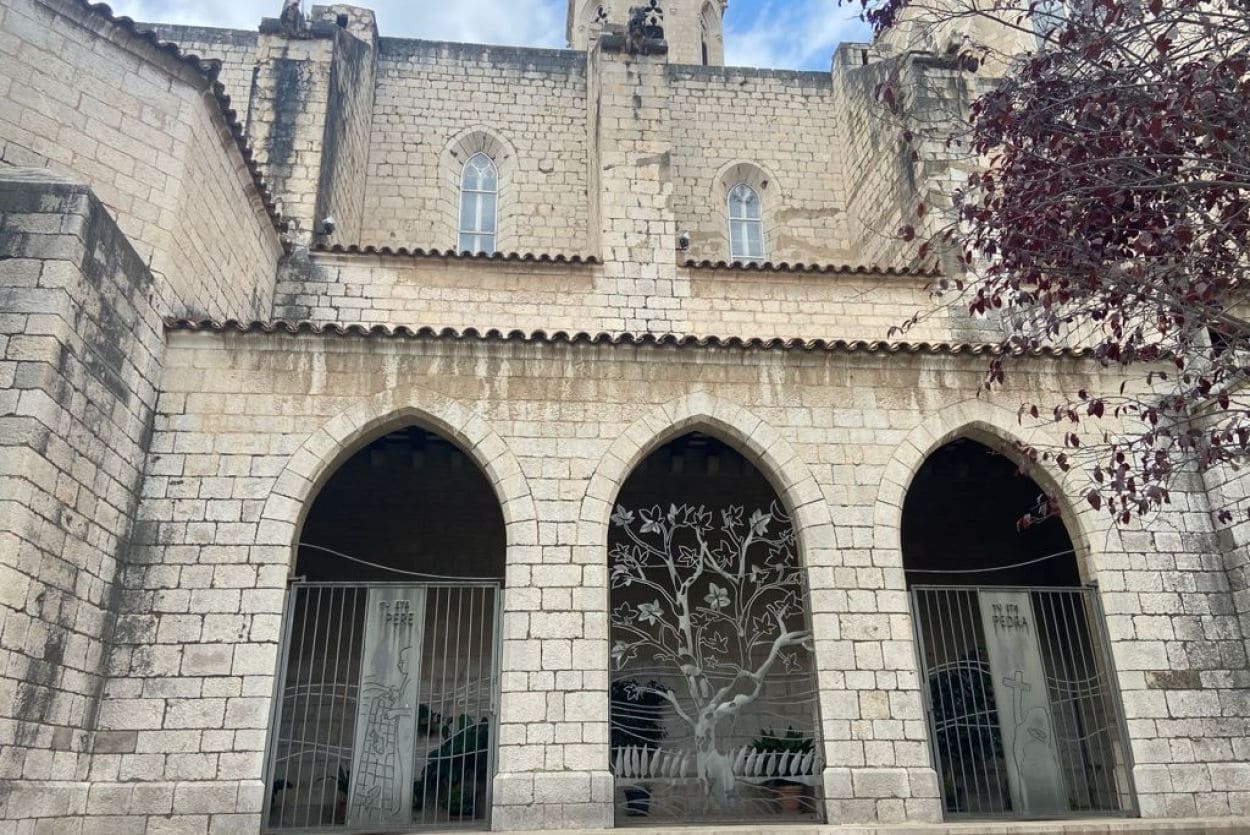 visita guiada por figueras y museo dali
