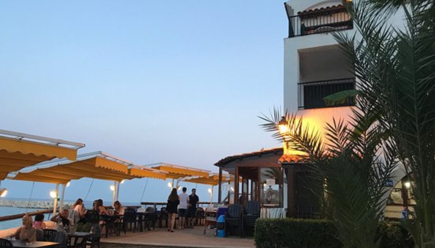 restaurante los pinos